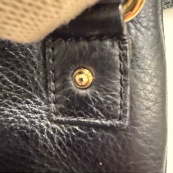 Michael Kors Women’s Black Pebbled Leather Crossbody Bag EUC - Picture 4 of 12